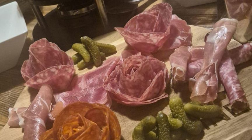 612243954 1294325976054502 8852816345064929496 N