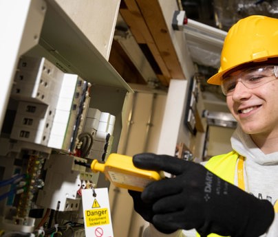 electrical student testing circuits