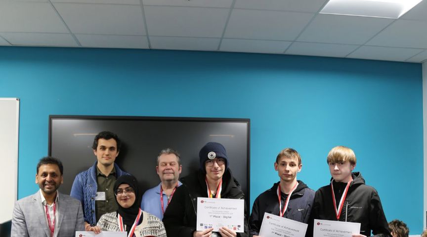 643952064 1341013364719096 5570276081078599005 N