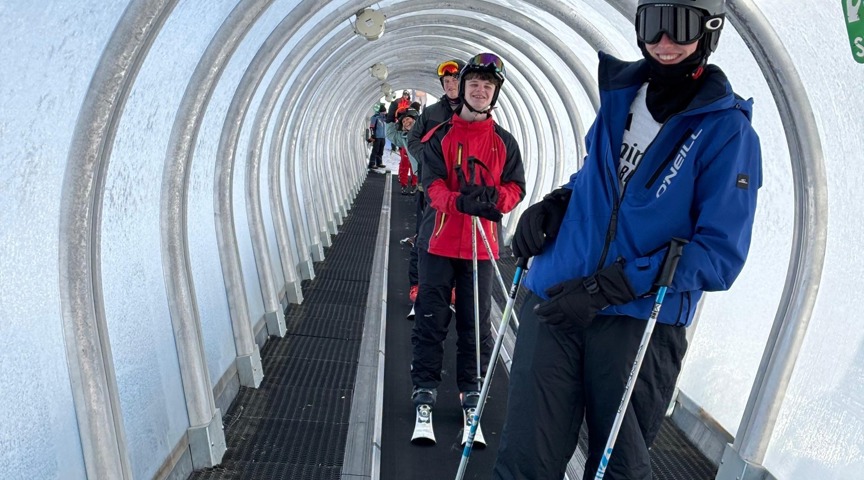 611661012 1292842222869544 3747201951907408636 N