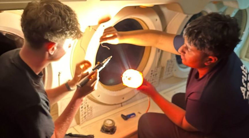 649178034 1345382934282139 718542273391314622 N